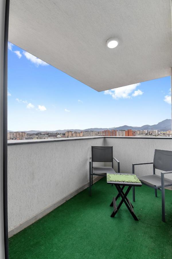 Modern In New Building With Panoramic View Braşov Exterior foto